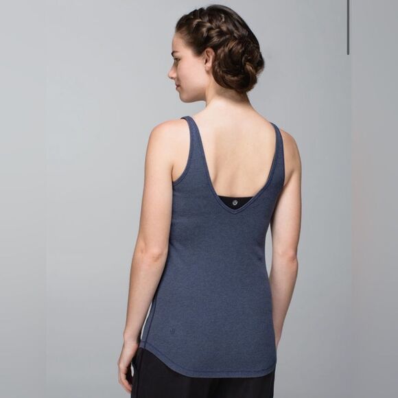 Lululemon - Mudra Tank Top Heather Blue NWT sz 6 (reversible) - Picture 7 of 8